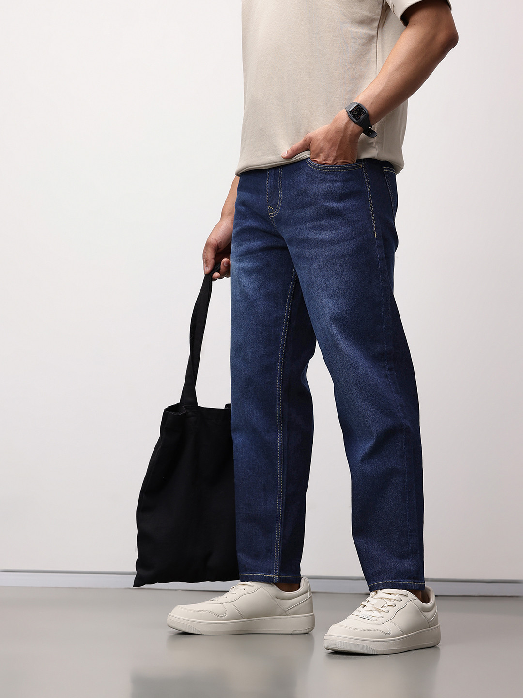 ether Men Tapered Fit Mid-Rise Light Fade Stretchable Jeans