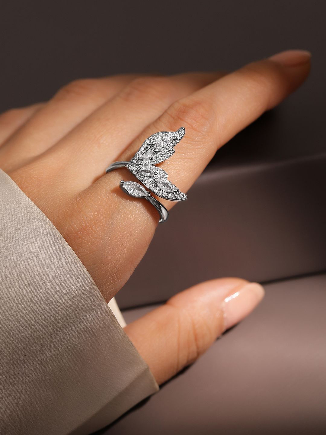 Rubans Rhodium Plated Cubic Zirconia Studded Leaf Design Openable Adjustable Ring