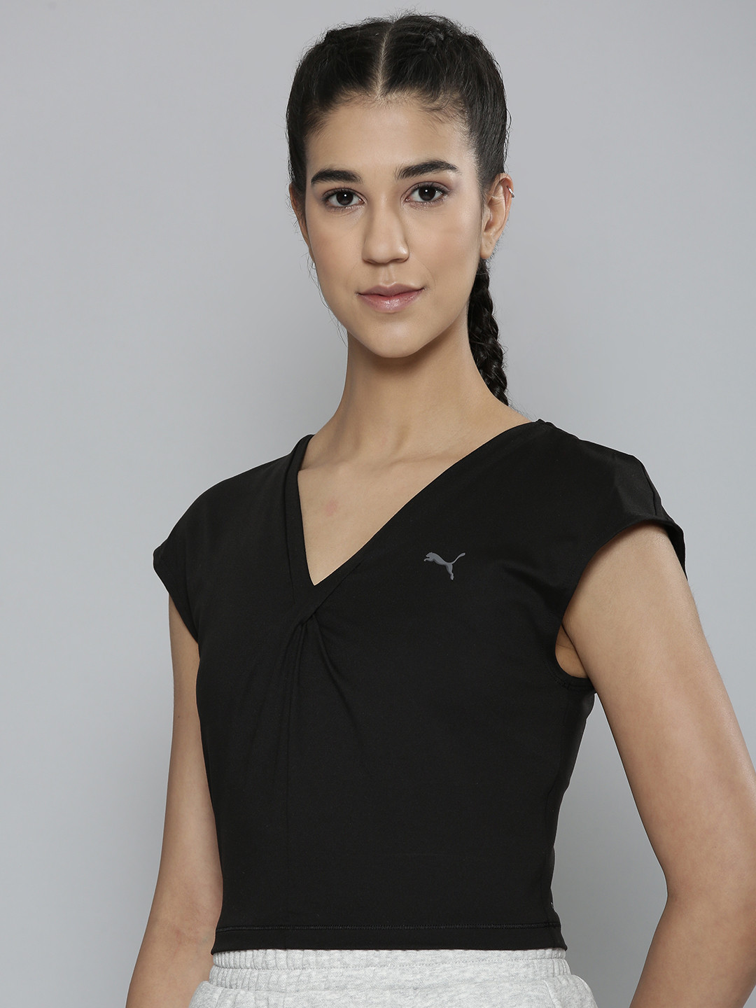 Puma V-Neck Extended Sleeves T-shirt