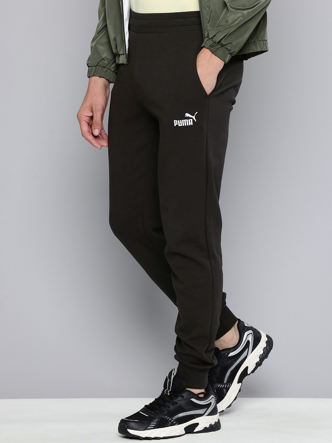 Puma Men No.1 Logo Outdoor Joggers