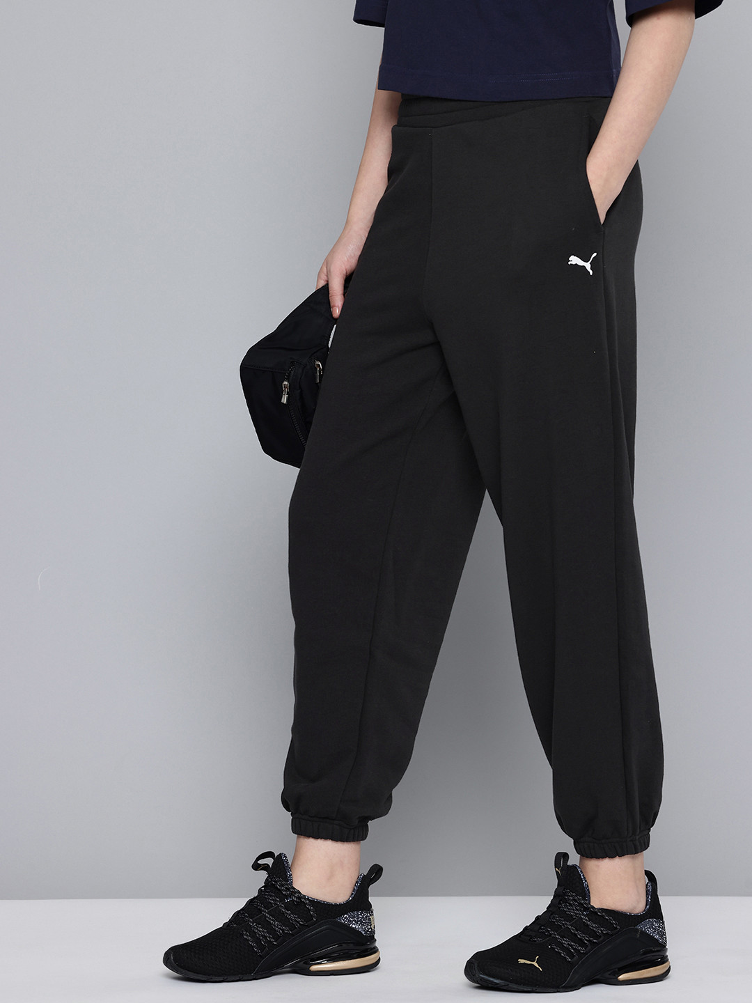Puma Women Wardrobe Essentials Relaxed Fit Outdoor Joggers