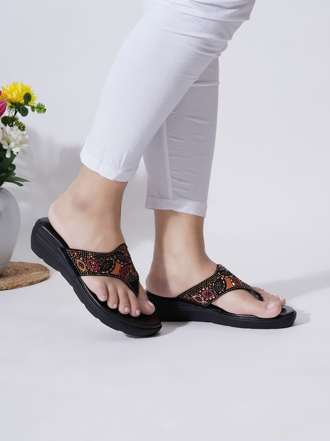 PLANET WALK Women Embellished Casual Fashion Flats