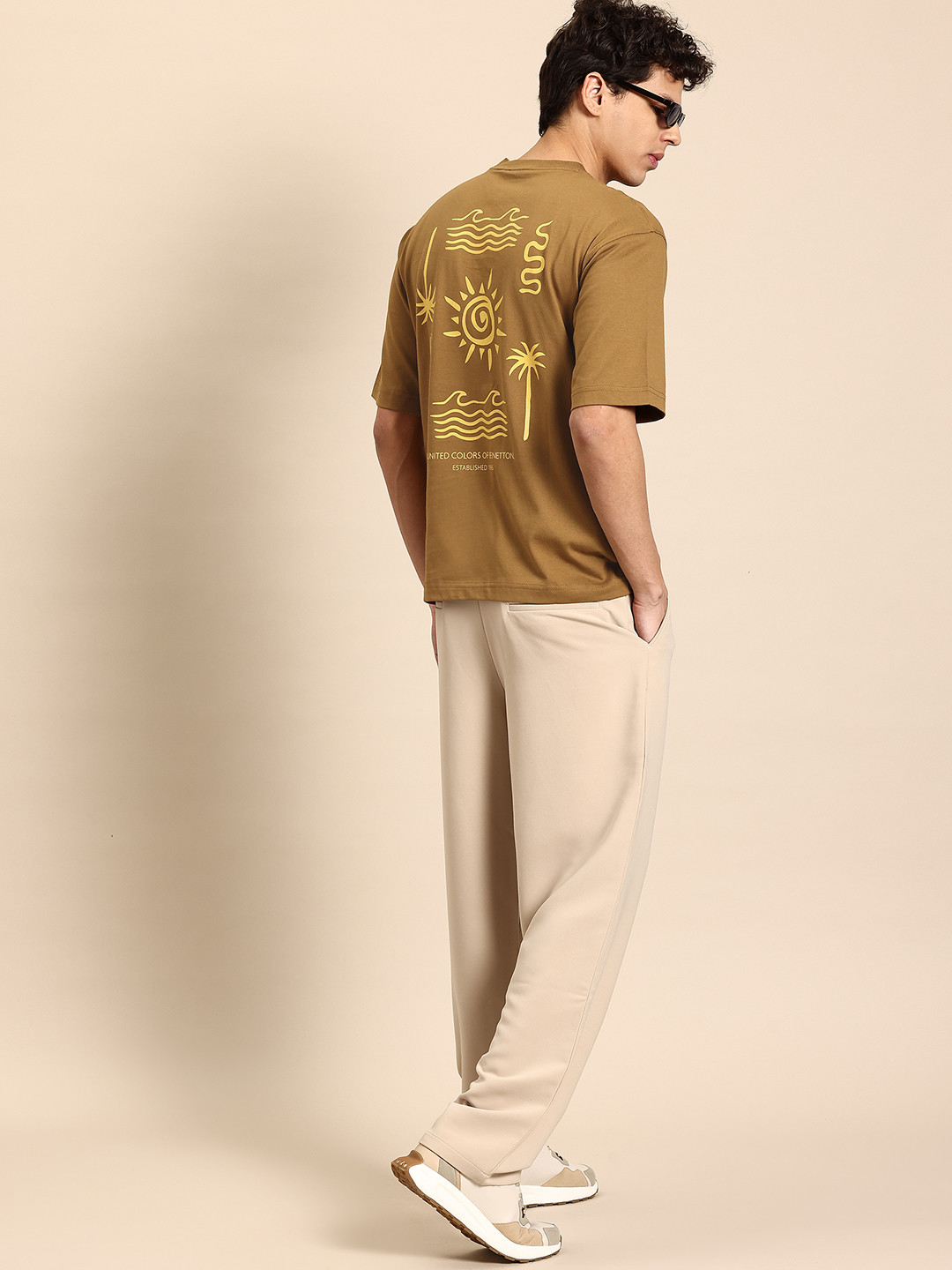 United Colors of Benetton Doodle Print Tropical Oversize T-shirt