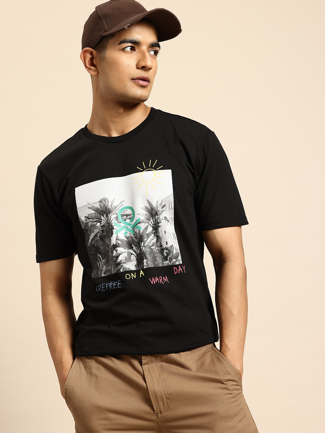 United Colors of Benetton Printed Monochrome T-shirt