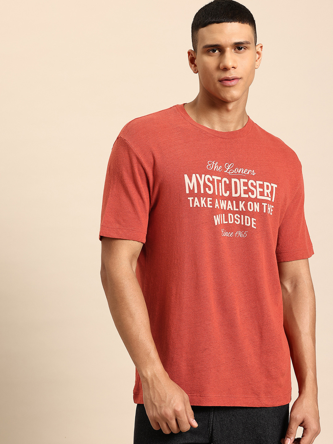 United Colors of Benetton Men Typography Printed Cotton Linen T-shirt