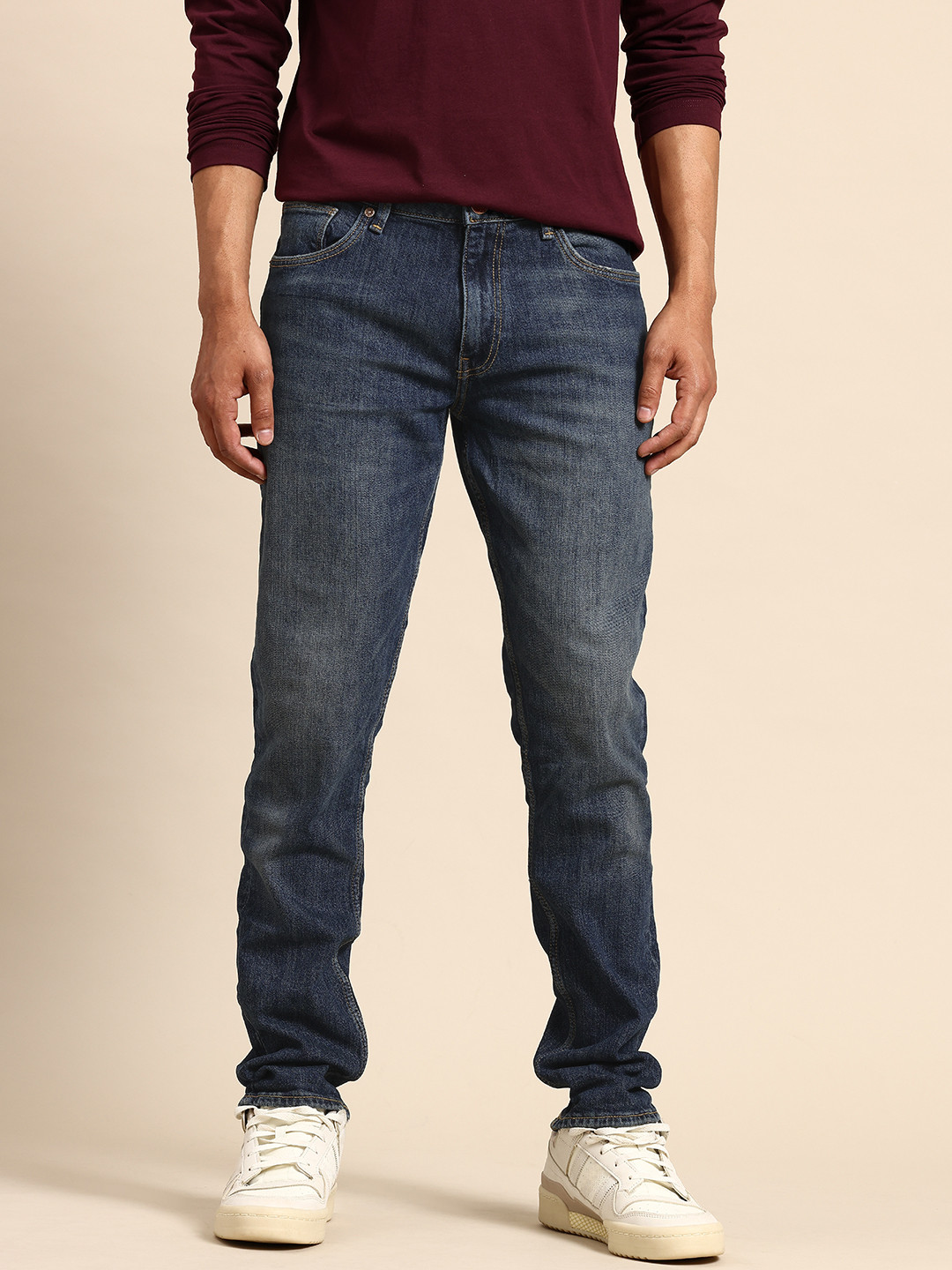 United Colors of Benetton Men Slim Tapered Fit Mid-Rise Jeans