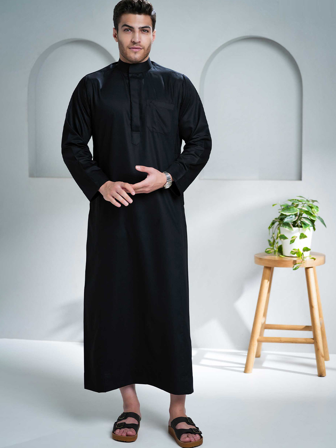 MASHROO Kurvig Saudi Men Thobe