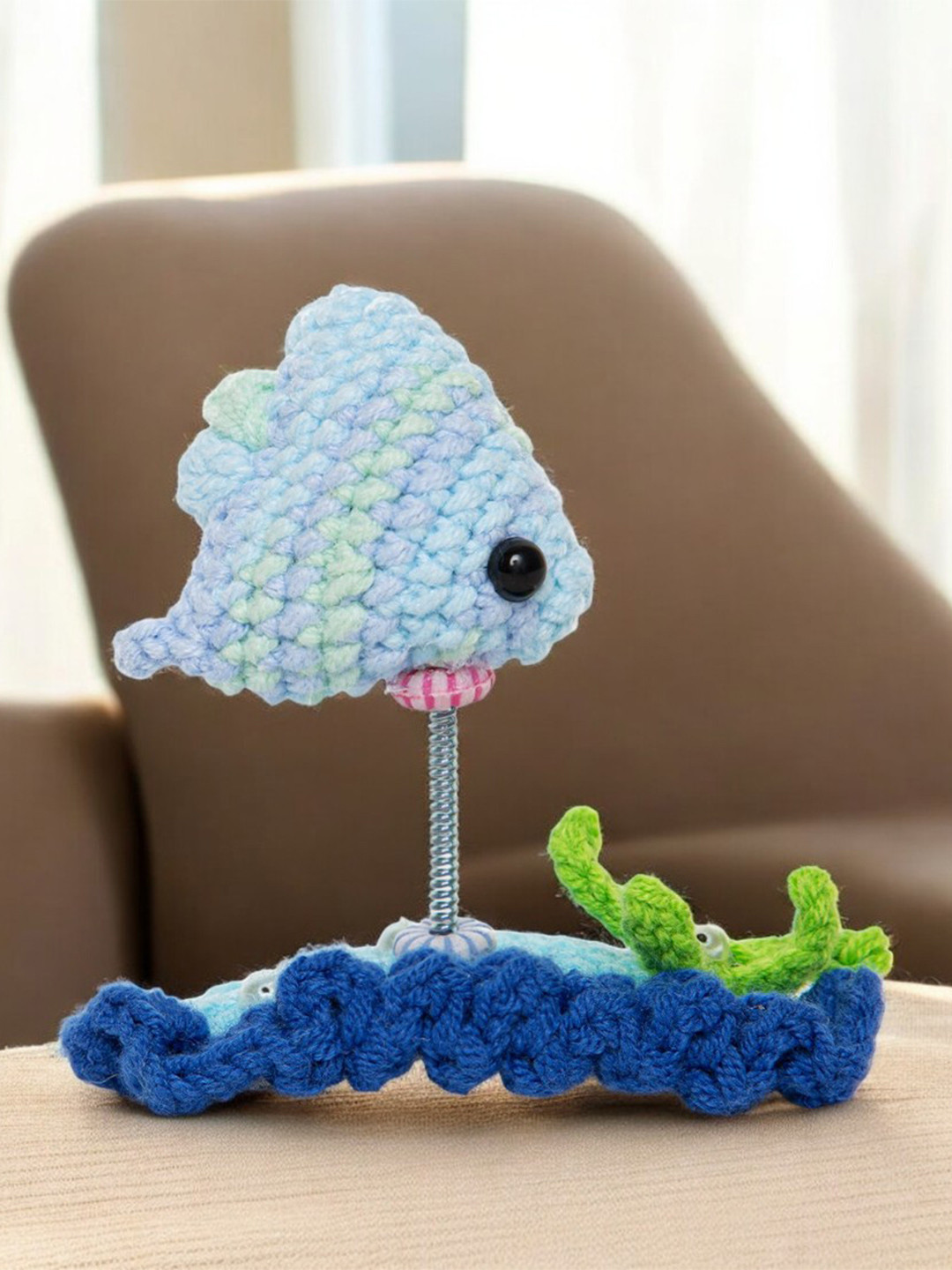 Radhu & Kabby Girls Fish Shaped Tic Tac Hair Clip