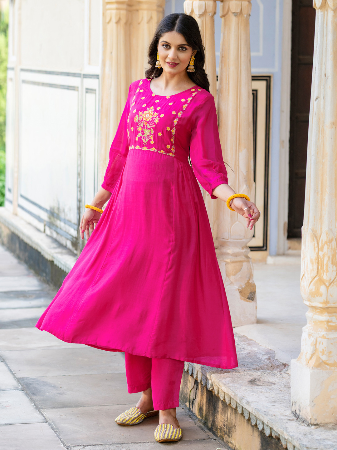 KASYA Floral Embroidered Round Neck Aanarkali Tunic With Trousers