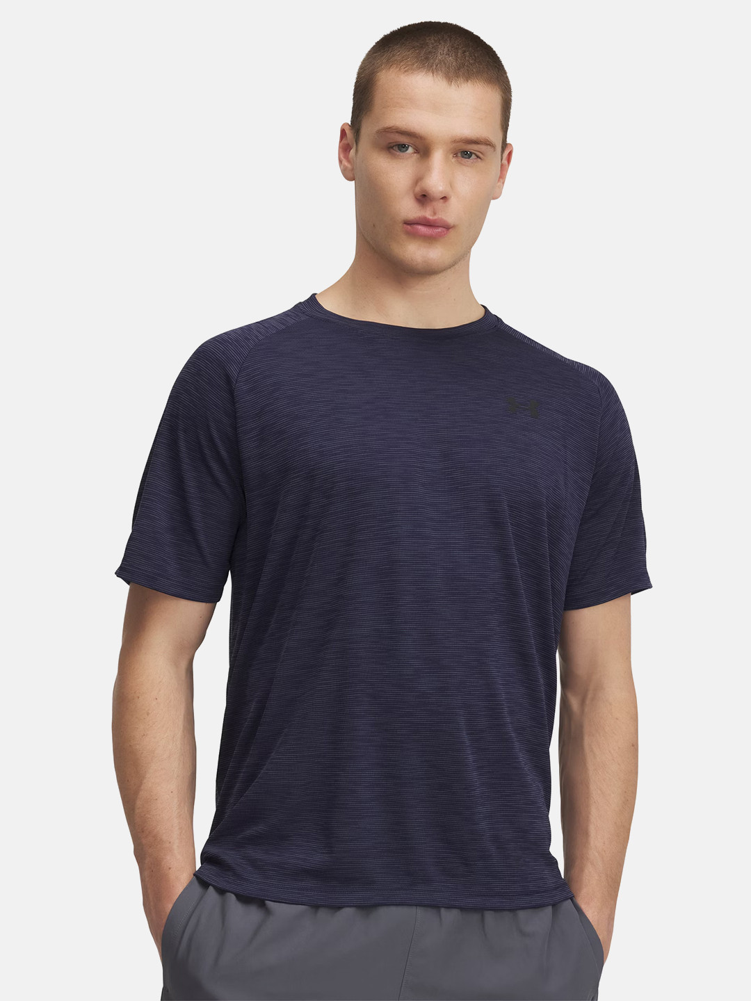 UNDER ARMOUR Tech Textured Raglan Sleeves Fit Training Relaxed Fit T-shirt