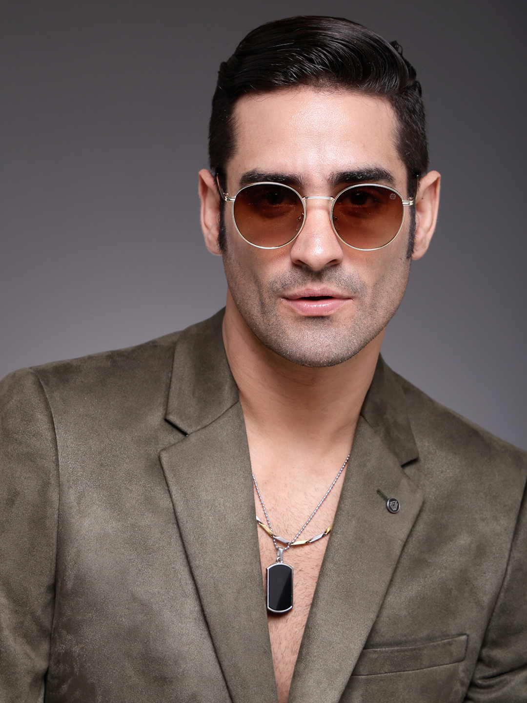 HASHTAG EYEWEAR Men's Oval Sunglasses with Polarised and UV Protected Lens