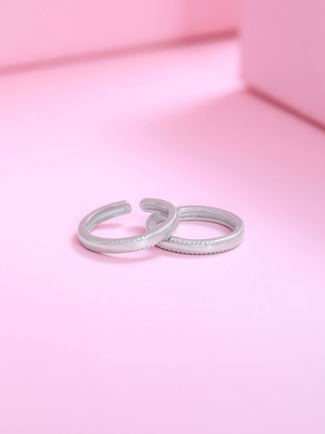 Zavya Rhodium-Plated Toe Rings