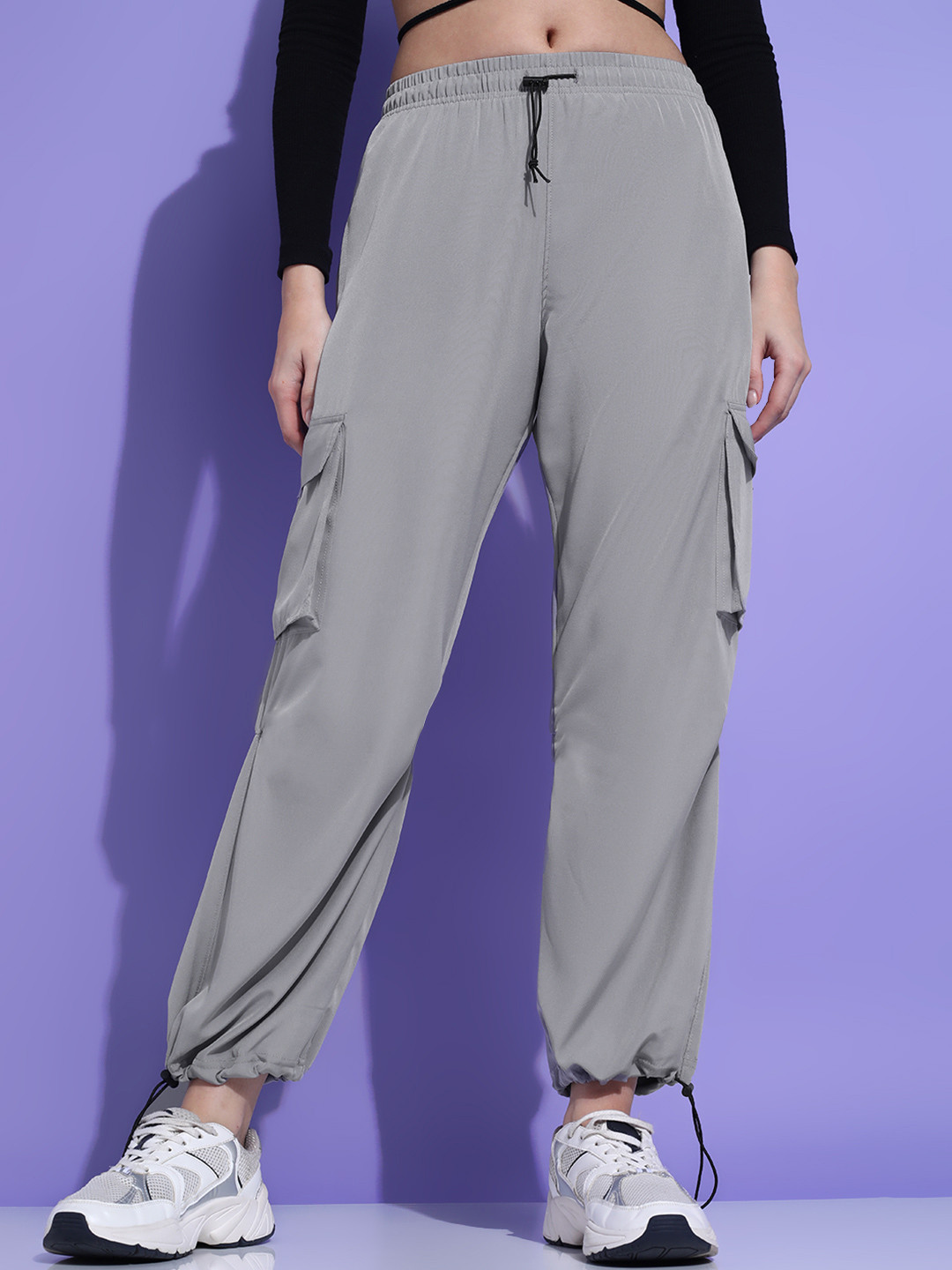 The Roadster Lifestyle Co  Women Baggy Fit Rapid-Dry Cargo Trousers