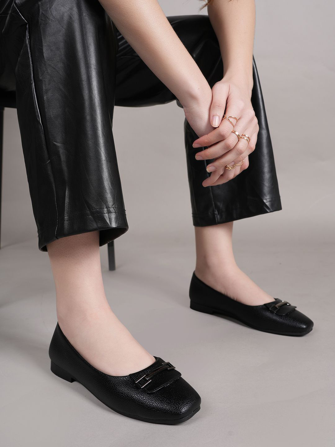 Lavie Women Textured Embellished Ballerinas