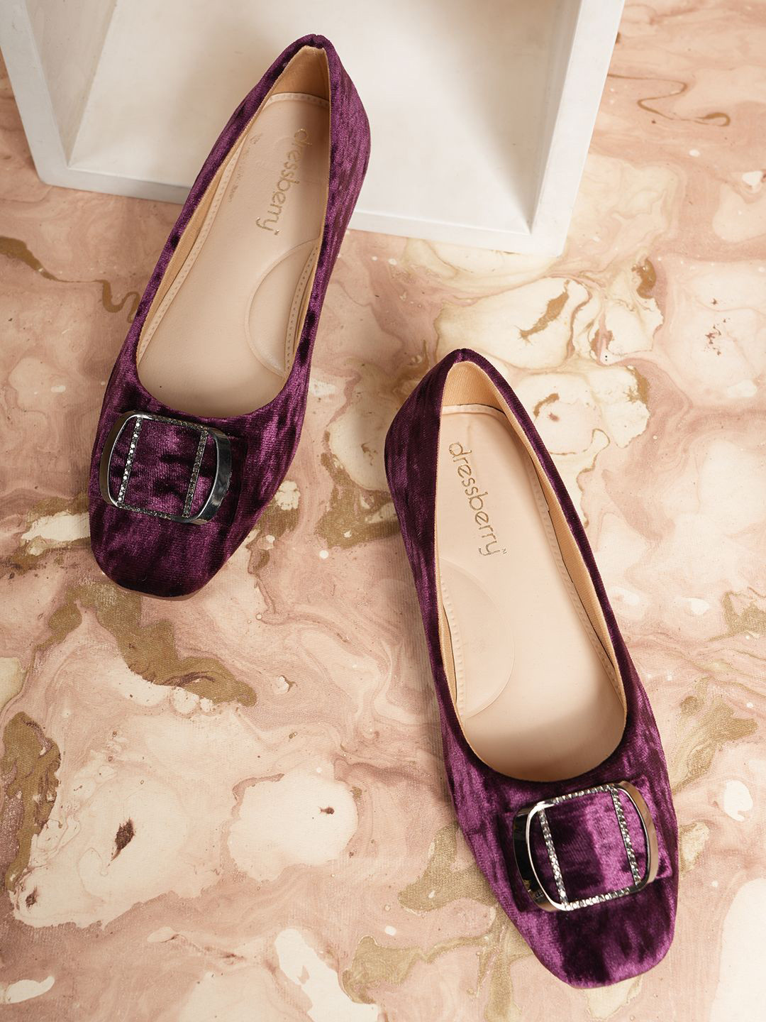 DressBerry Printed Ballerinas with Buckles Flats