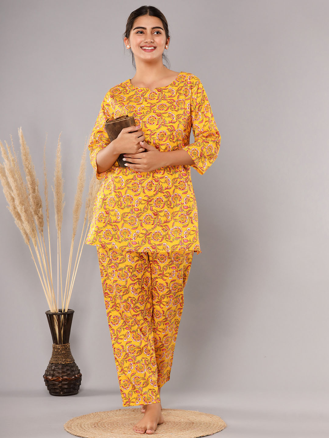 NUNCHII Women Printed Night suit