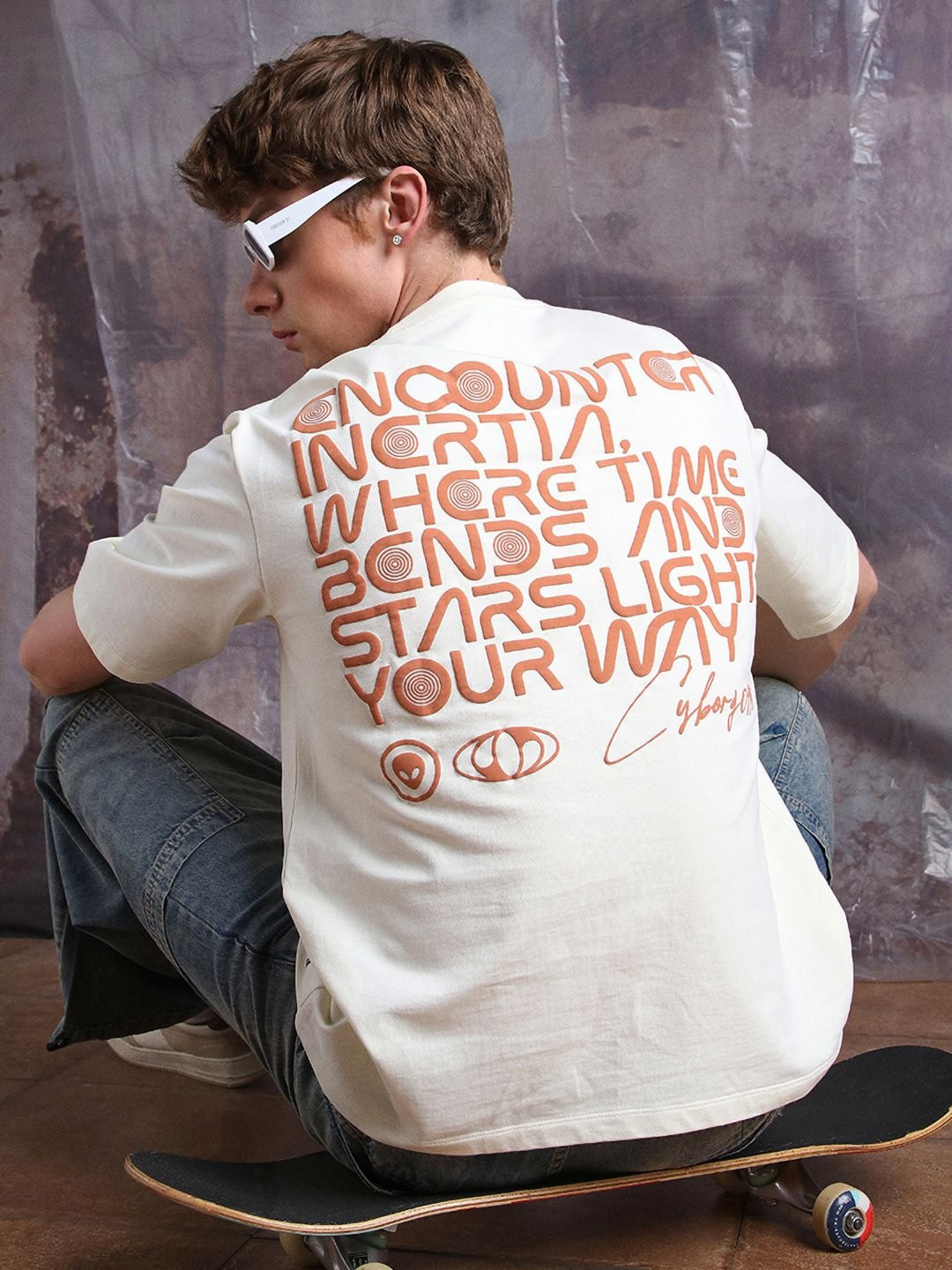 Hubberholme Men Cyborg Graphic Printed Oversized Fit T-shirt