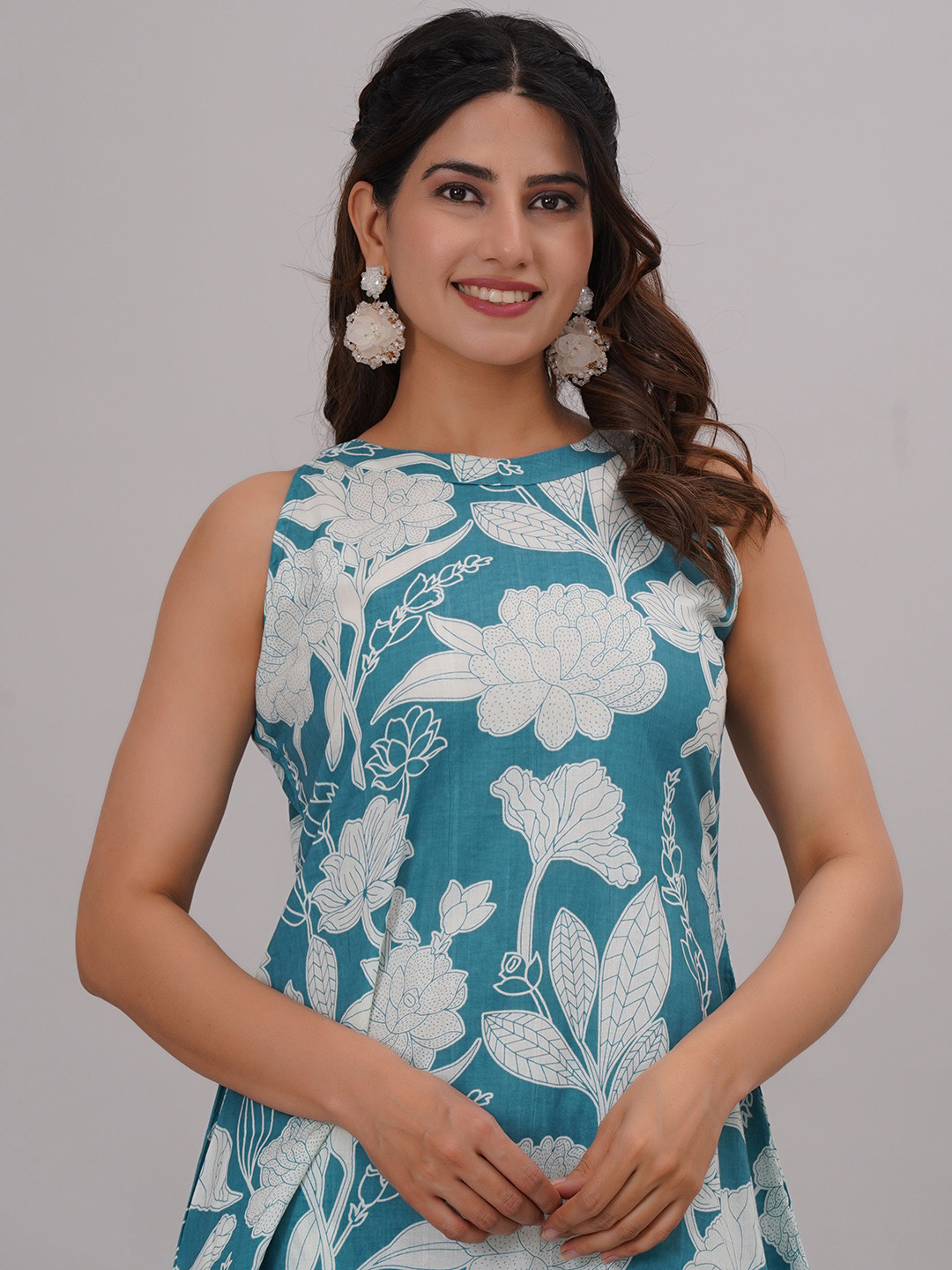 Bahe Kurtiz Floral Printed Round Neck Pure Cotton A-line Kurta With Palazzos