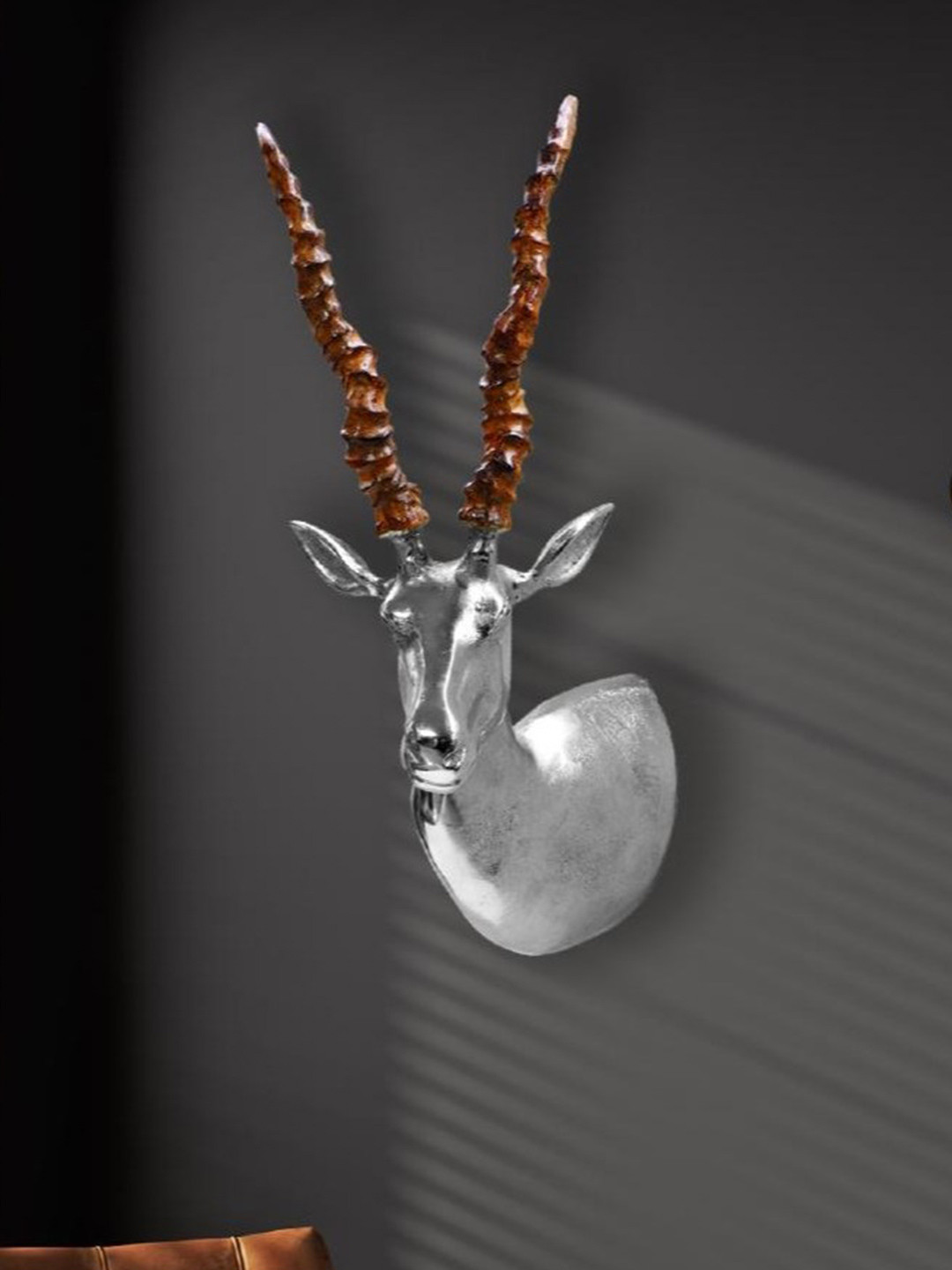 Cocovey Homes Aluminium Glossy Hanging Hall Wall Masks-23In