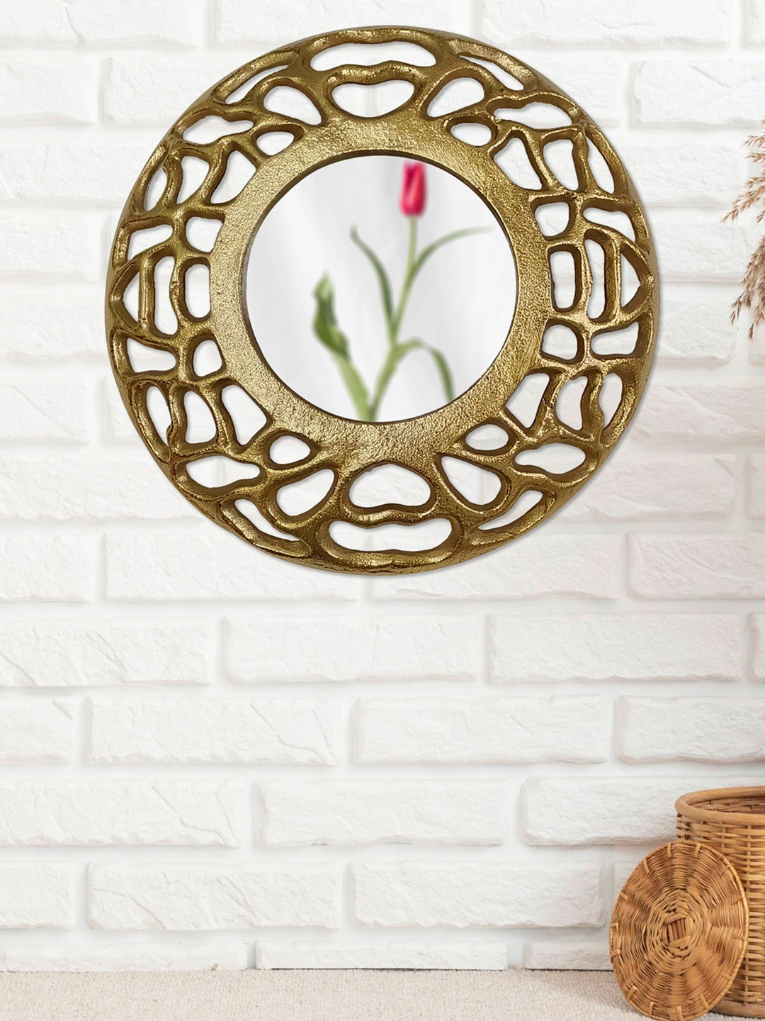 Cocovey Homes Aluminium Floral Matte Hanging Hall Abstract Wall Decor-11.8In