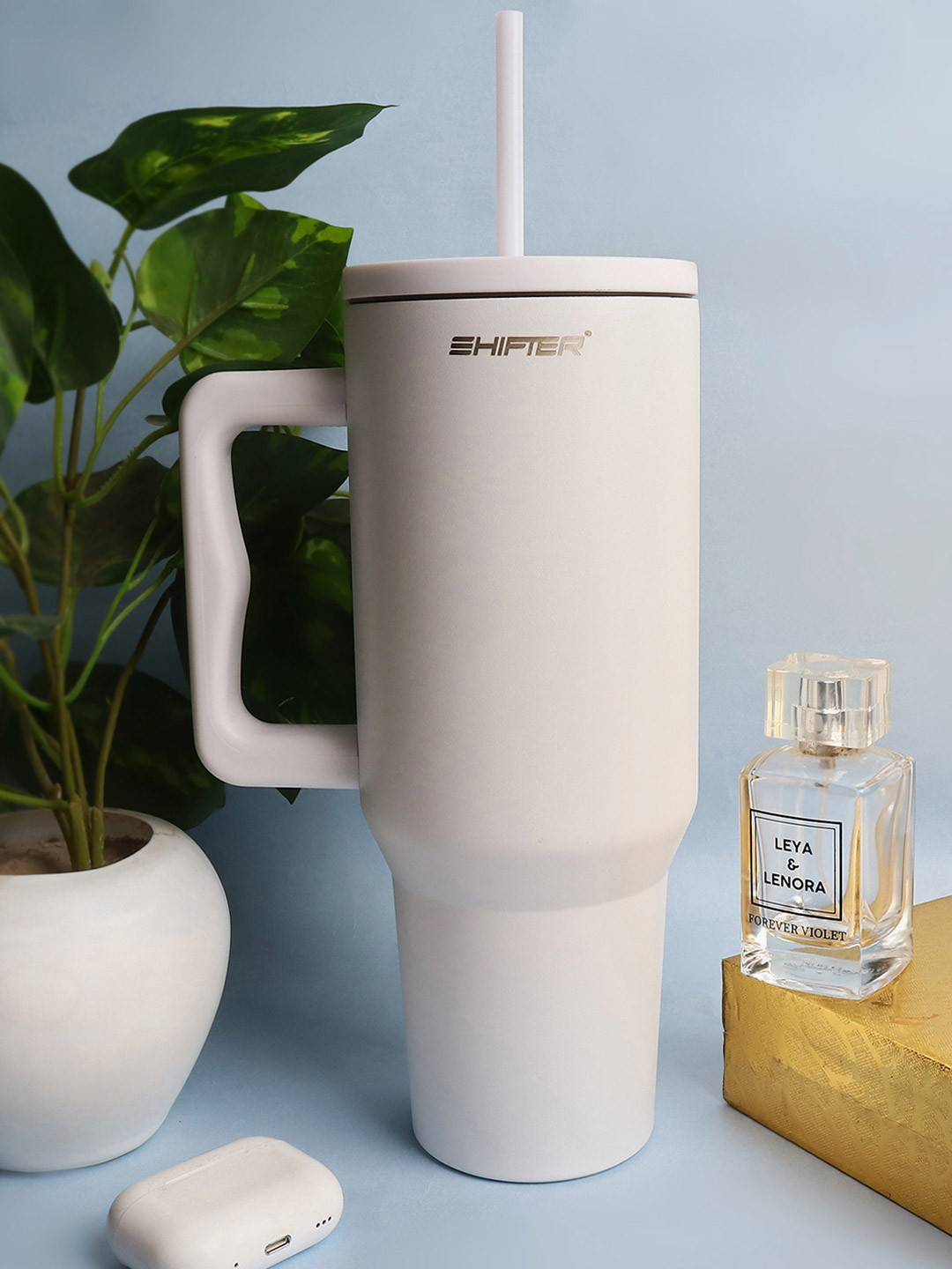 SHIFTER White Stainless Steel Smart Vacuum Sipper Water Bottle 1.2 L