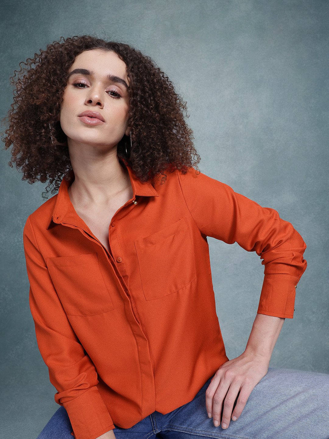 The Roadster Lifestyle Co. Solid Concealed Button Placket Casual Shirt