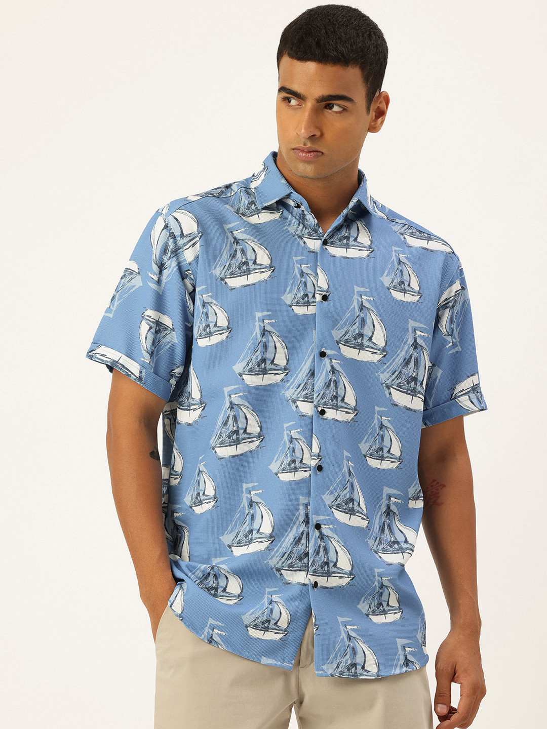 FIFTY TWO Graphic Printed & Textured Drop-Shoulder Sleeves Comfort Fit Casual Regular Fit Shirt