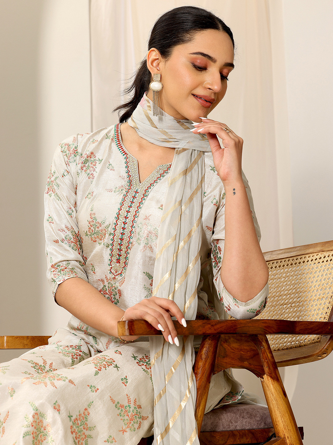 Libas Floral Printed Regular Sequinned Notch Neck Kurta With Salwar And Dupatta