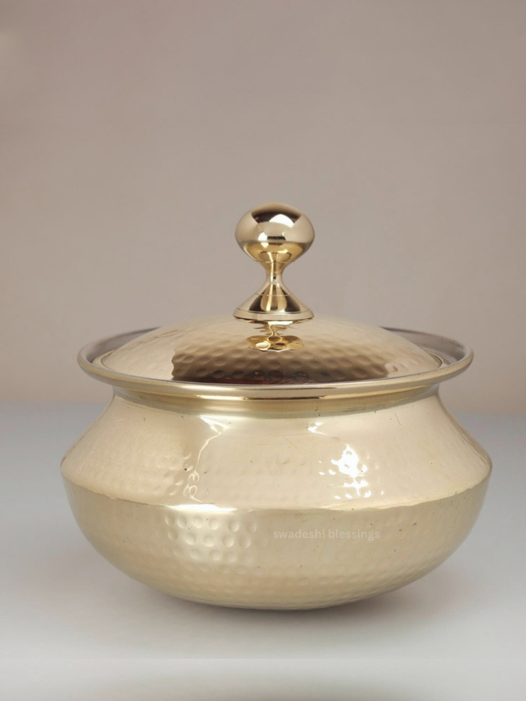 Swadeshi Blessings Golden Brass Pot for cooking with Lid 3L