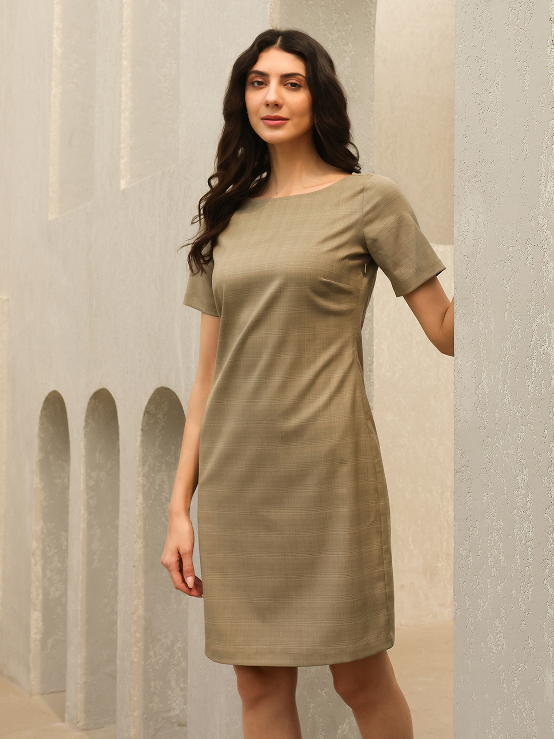 FableStreet Boat Neck Shift Dress - Brown