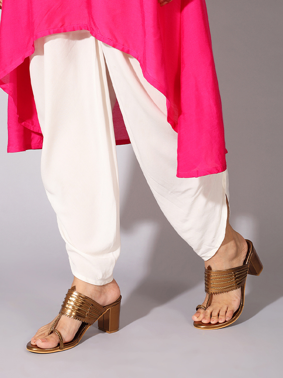 RUXBYPAYAL Textured Party Block Sandals
