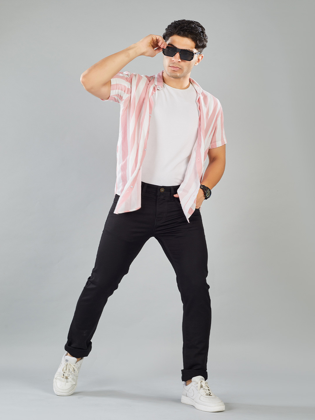 KAPTHE Men Slim Fit Low-Rise Highly Distressed Jeans