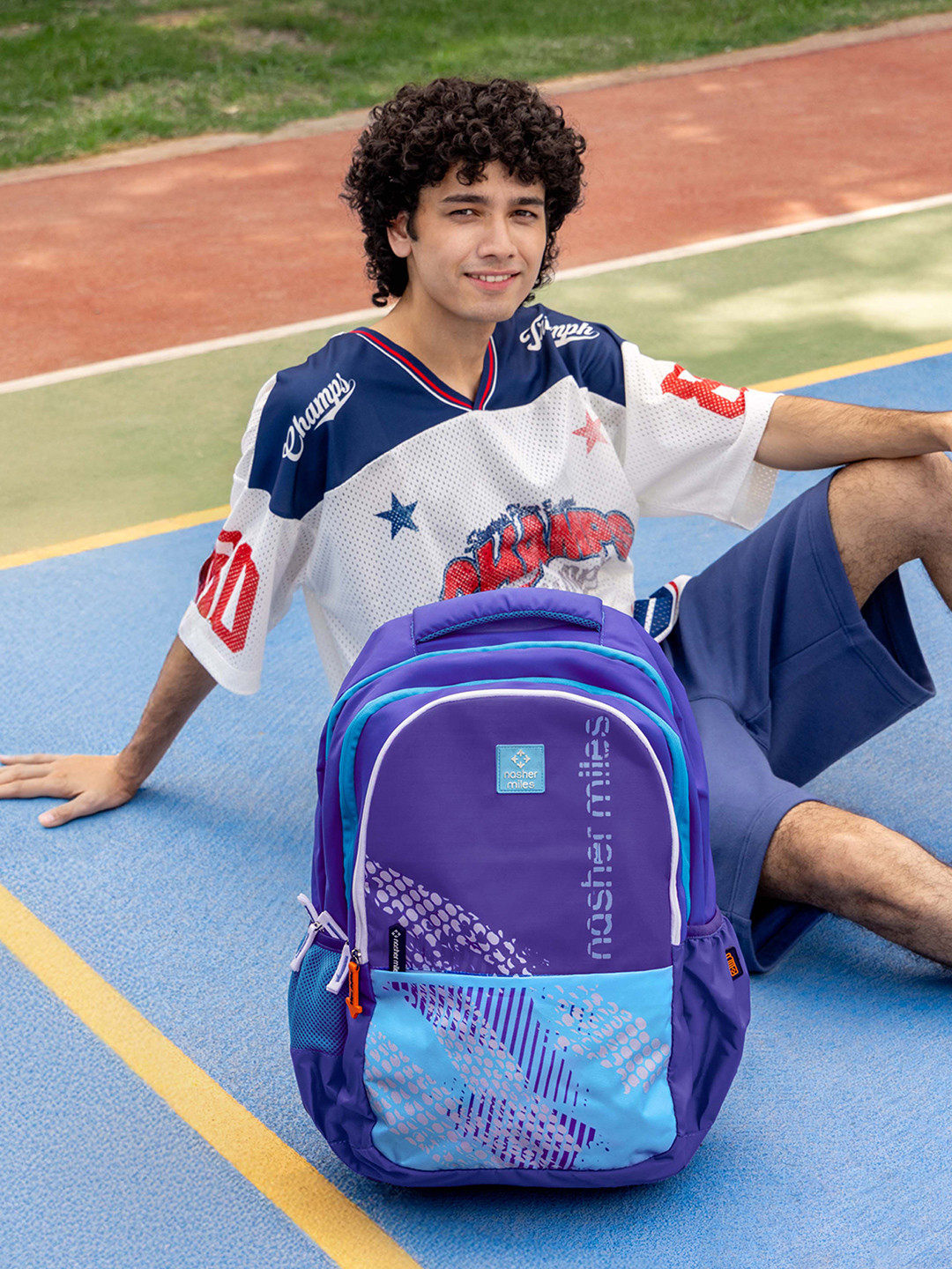 Nasher Miles Kinetics Laptop Backpack 45 Liters Polyester with Raincover (Blue)