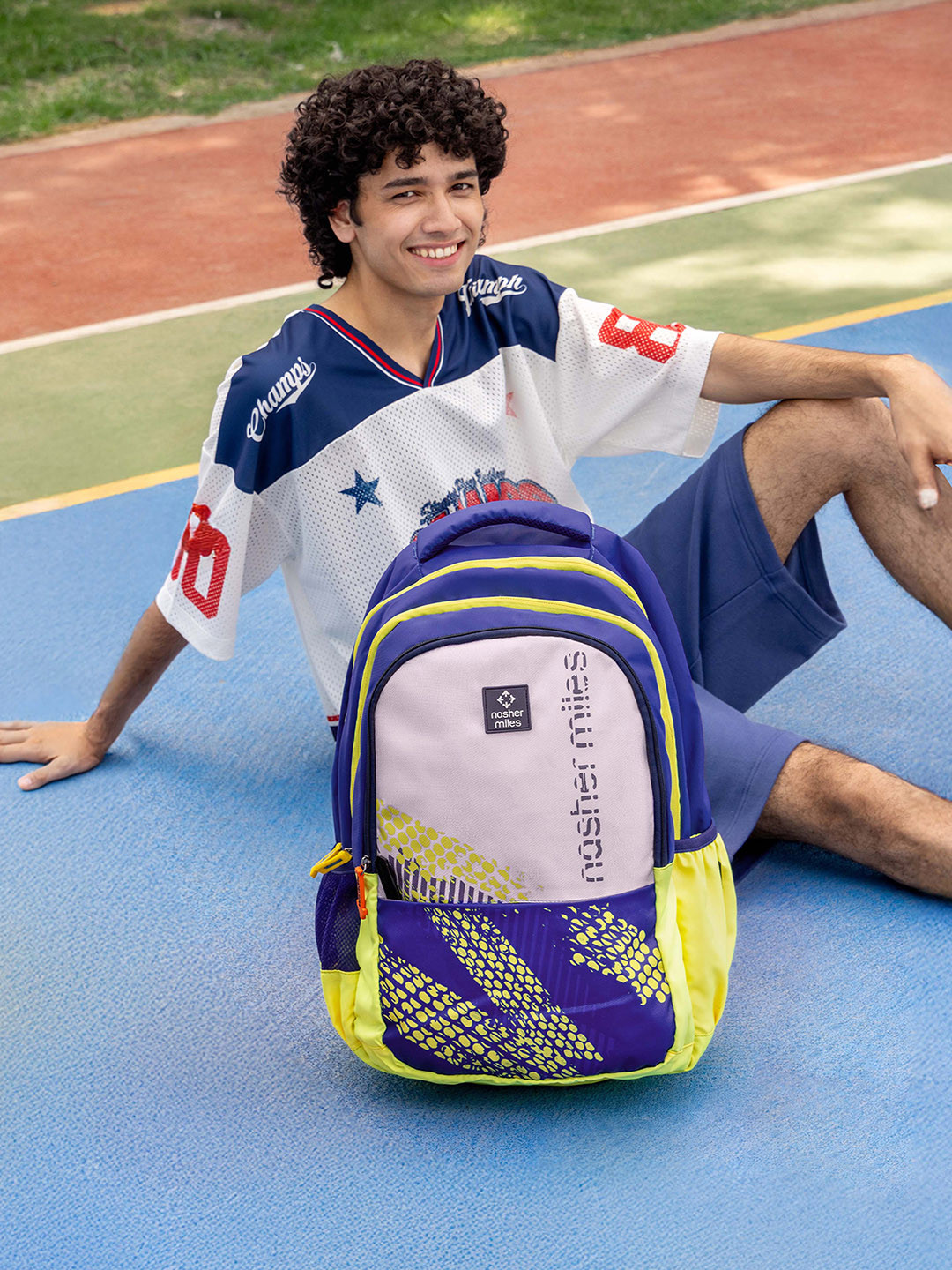 Nasher Miles Kinetics Laptop Backpack 45 Liters Polyester with Raincover (Purple)