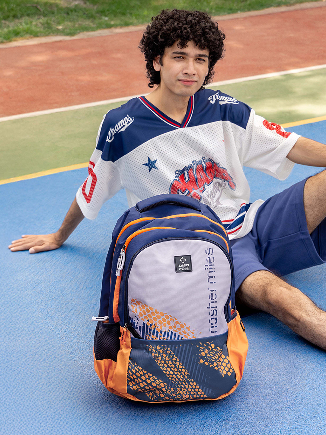 Nasher Miles Kinetics Laptop Backpack 45 Liters Polyester with Raincover (Light Blue)