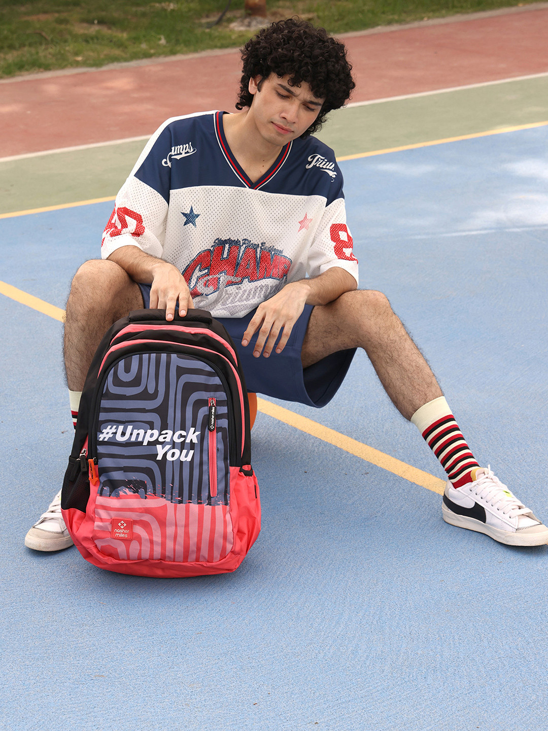 Nasher Miles Psychology Laptop Backpack 45 Liters Polyester with Raincover (Black Pink)