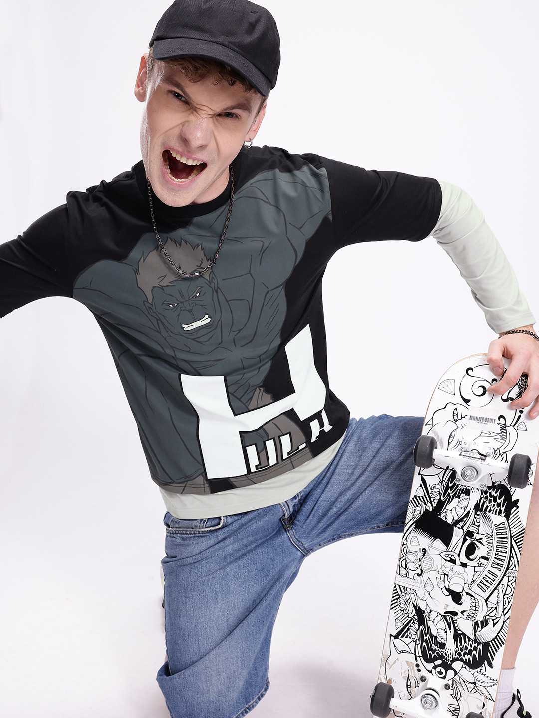 Kook N Keech Marvel Men Hulk Printed Doctor Sleeve Oversized T-shirt
