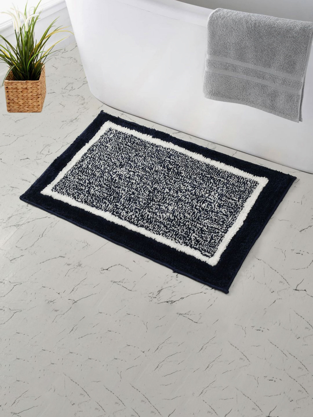 MAA HOME CONCEPT Blue & White Textured Microfiber Anti Skid 1600GSMBathMat