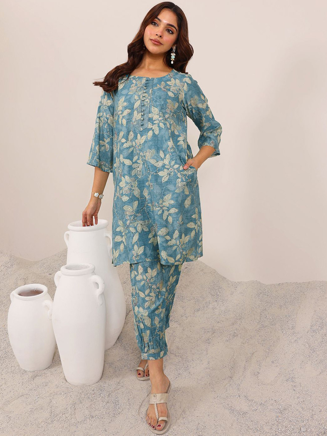 Libas Floral Printed Straight Tunic & Salwar Co-Ord Set