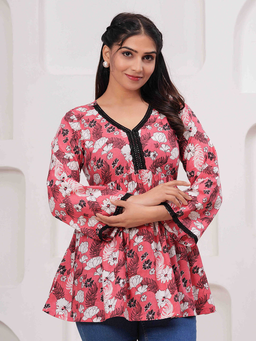 Aktasa Floral Printed Lace Inserts V-Neck Empire Cotton Top