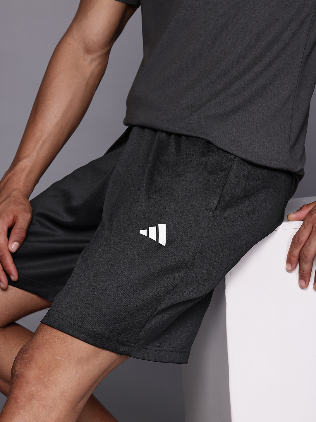ADIDAS Men Brand Logo Water Absorbent Aeroready Sports Shorts