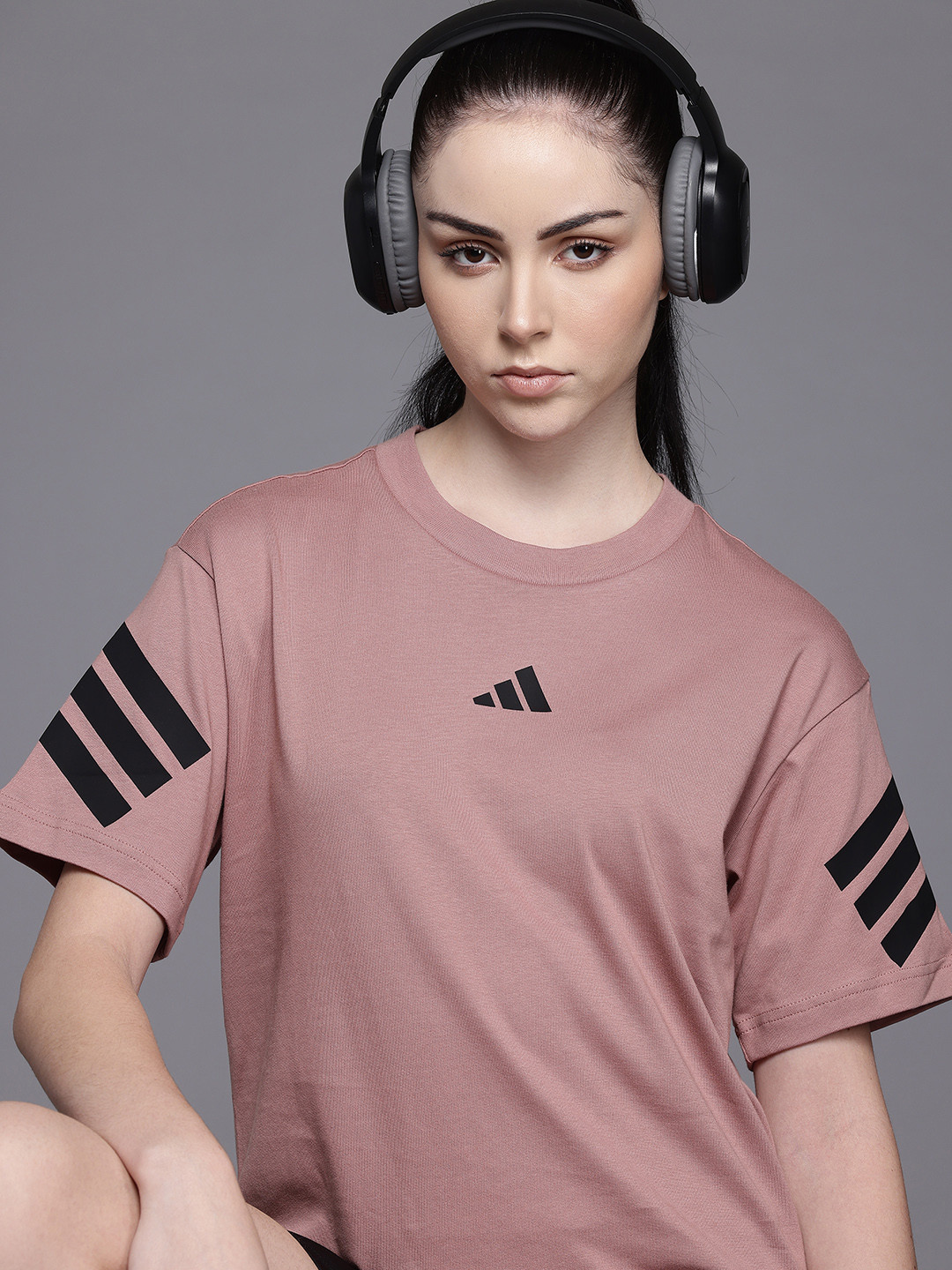 ADIDAS W Fi 3S Drop-Shoulder Sleeves Relaxed Fit T-shirt