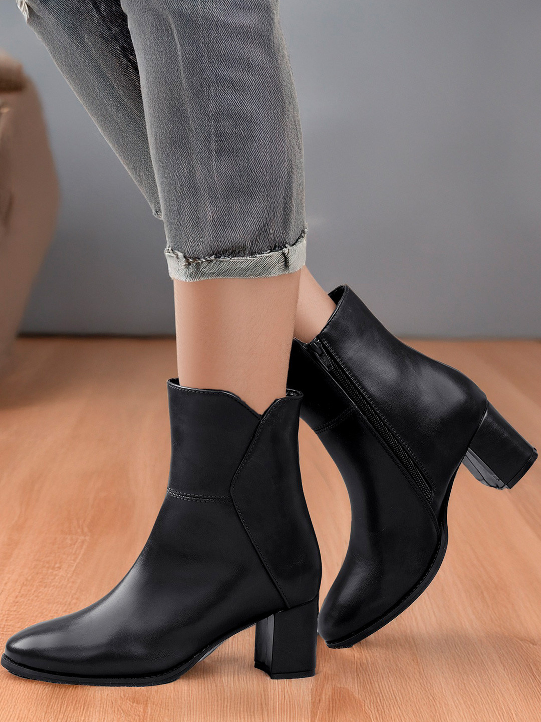 Bxxy Women Pointed Toe Block Chelsea Boots with Side Zip