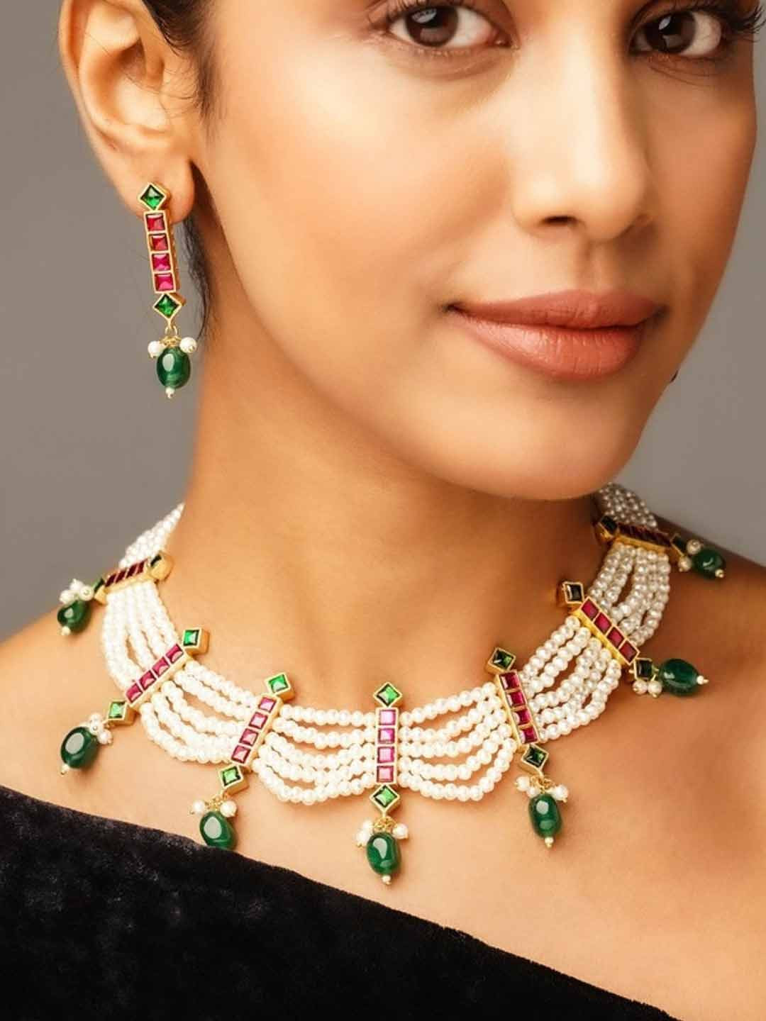 ABDESIGNS Sophisticated Gold Plated Pachi Kundan Choker Jewellery Set