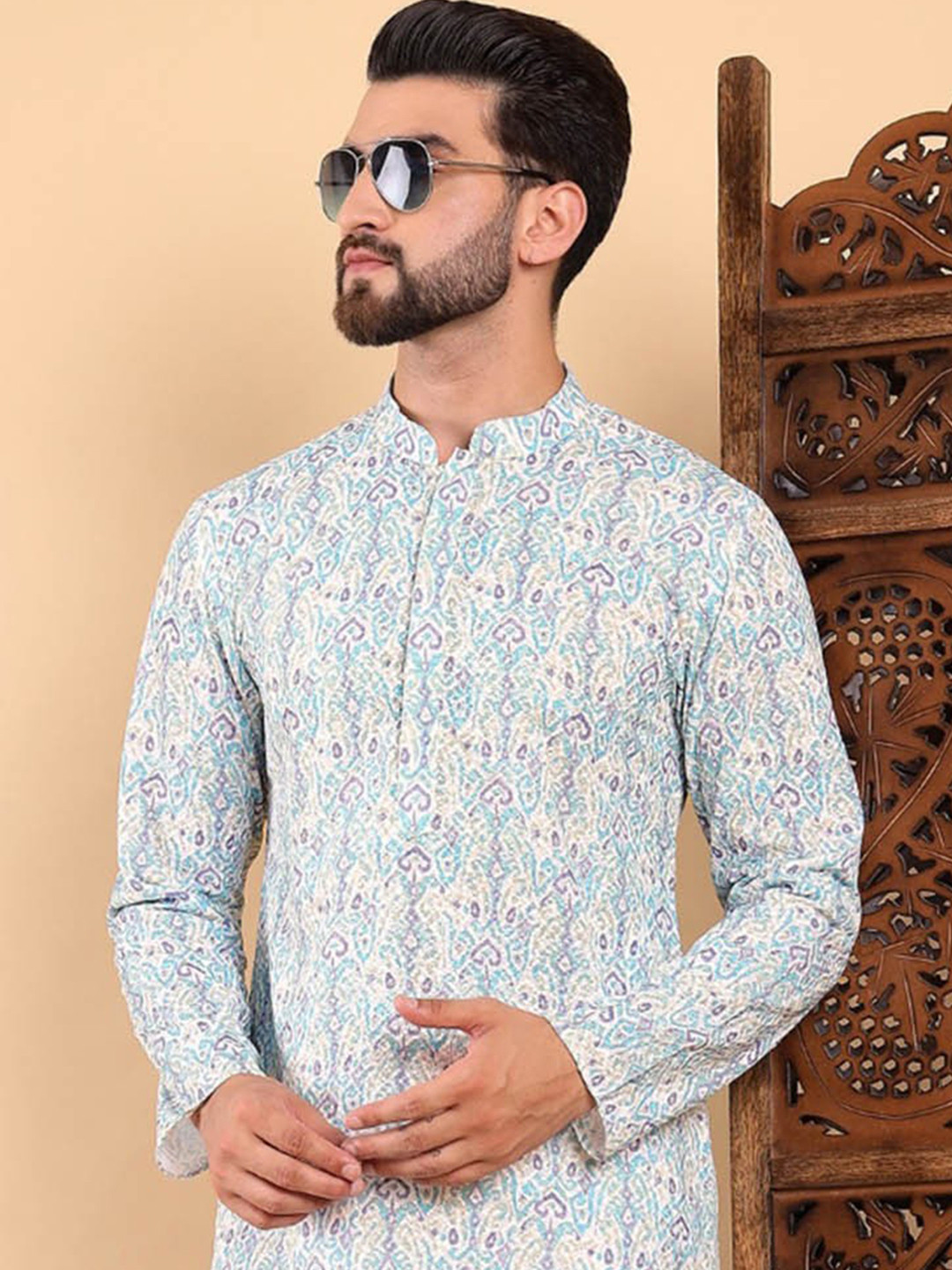House of Pataudi Ikat Printed Mandarin Collar Kantha Work Straight Kurta