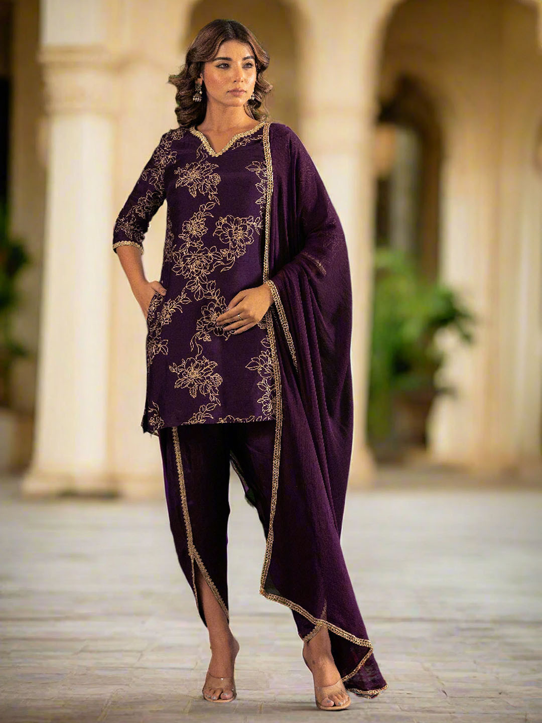 KASYA Floral Printed Notch Neck Muslin Straight Kurti With Dhoti Pants & Dupatta