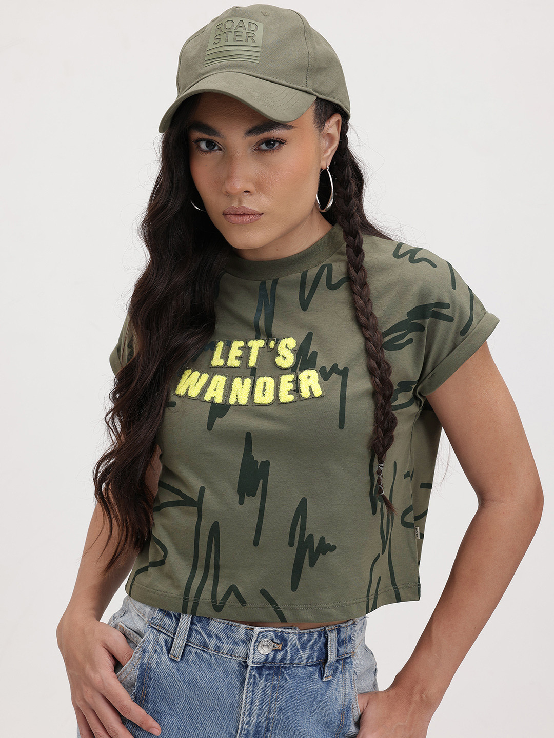 The Roadster Life Co. Printed Applique Easy Boxy Crop T-shirt