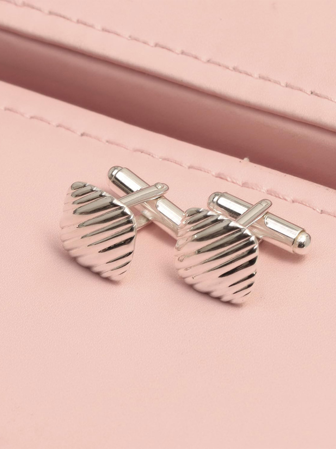 LeCalla Cufflink