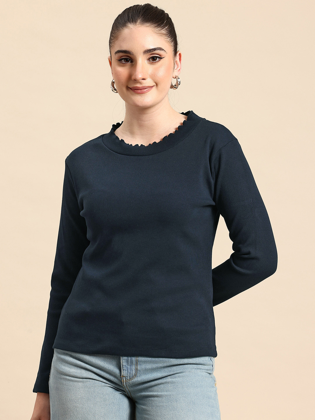 Hang and wear Solid Top