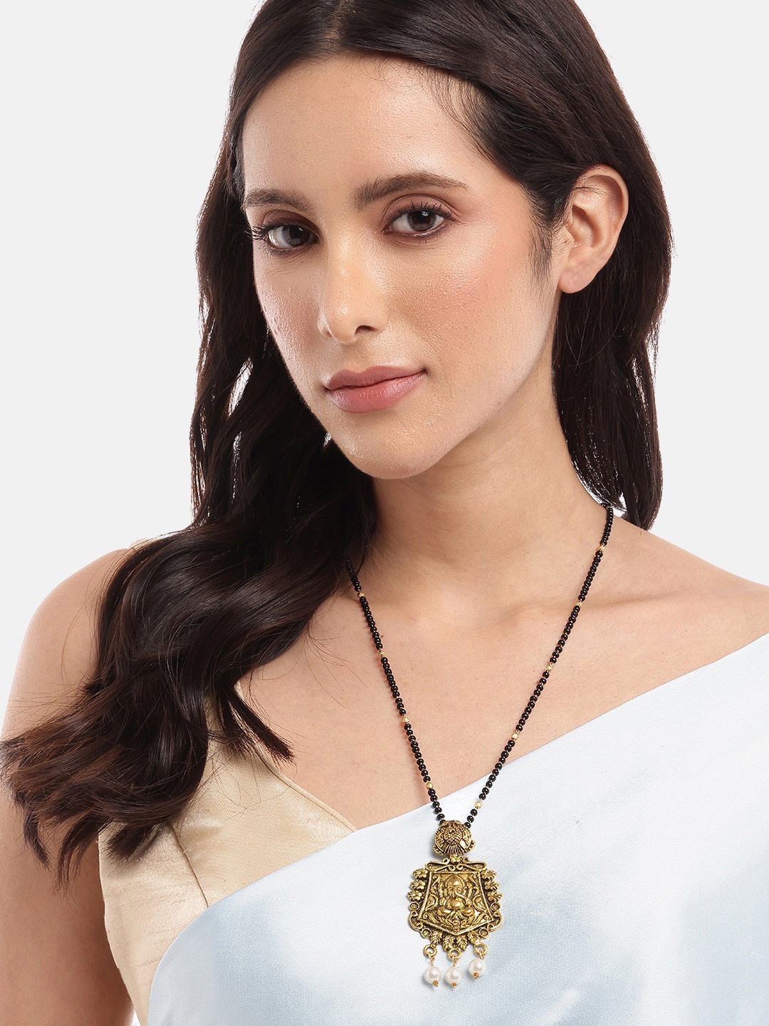 Digital Dress Room Gold-Plated Ganesha Pendent Mangalsutra